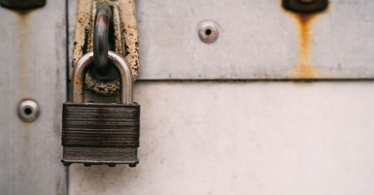 Locked Out at Night? What a Same-Day Emergency Locksmith Actually Does — 7th Ave Locksmith