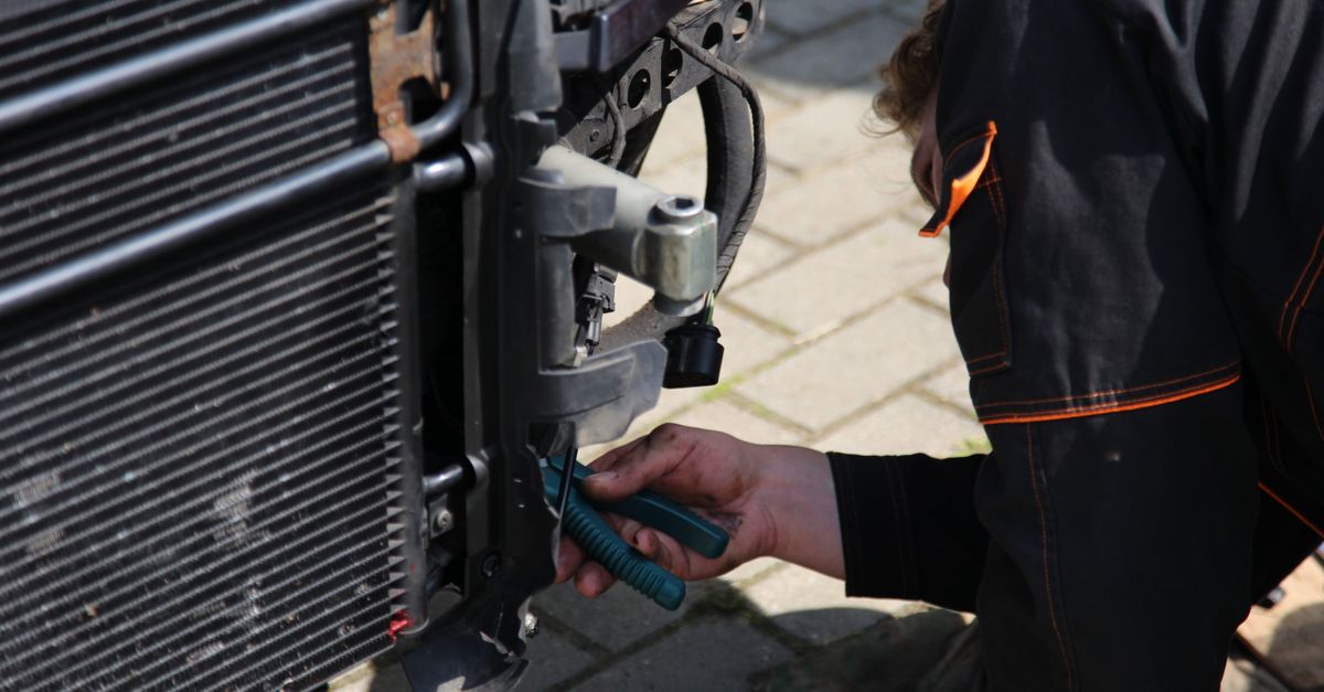 locksmith service technician — 7th Ave Locksmith