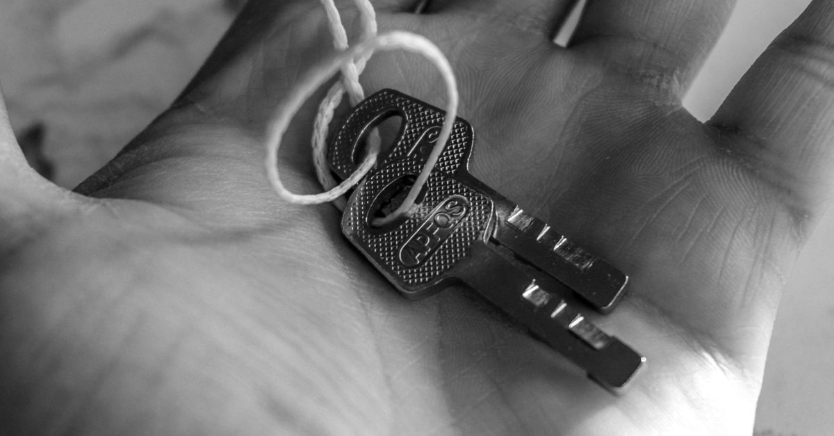 What Our Mobile Apartment Re-Key Service Covers — 7th Ave Locksmith